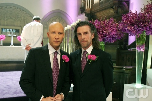 TheCW Staffel1-7Pics_97.jpg - "Promise"--  (L-R)  Michael Rosenbaum as Lex Luthor and John Glover as Lionel Luthor in SMALLVILLE, on The CW Network. Photo: Michael Courtney/The CW © 2007 The CW Network, LLC. All Rights Reserved.